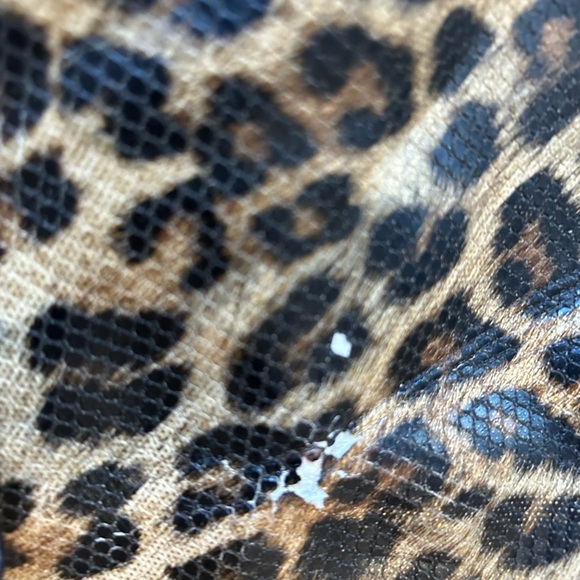 Leopard Maroon Tote - Picture 11 of 12